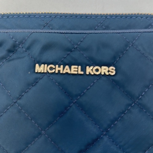 Michael Kors Jet Set Travel Crossbody - NAVY - Picture 6 of 11